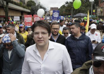 Magnicidios políticos en Colombia, una lista que empieza y termina con el apellido Uribe