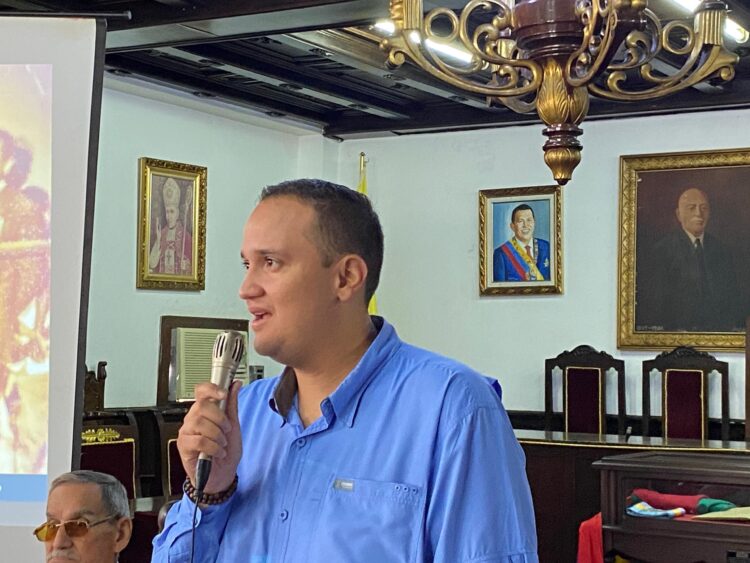 alcalde resaltó la figura de Don Luis González
