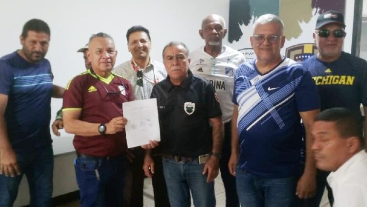 En un ambiente de entusiasmo y expectativa, la comisión electoral,  llevó a cabo un proceso transparente y justo (Fotos Hablemos de Deporte)