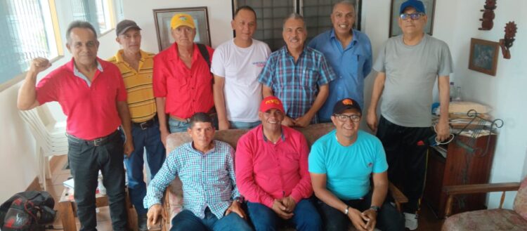 Comunista reafirman su compromiso revolucionario
