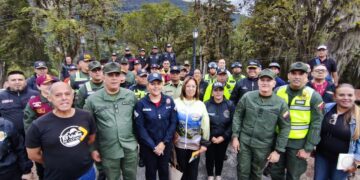 Gobernación de Mérida despliega plan especial de seguridad en temporada vacacional