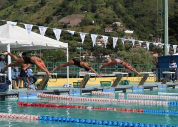 Concluyó con éxito el Campeonato Estadal de Natación 2025  ‎