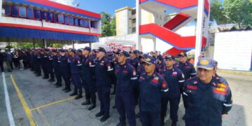 Gobernación de Mérida conmemoró Día del Bombero con la condecoración de funcionarios