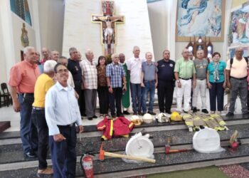 Misa de Acción de Gracias por el «Día Nacional del Bombero» en Valera