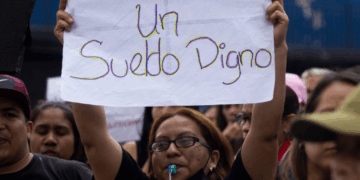 Docentes de Carabobo cerraron el año escolar con precariedad salarial y despidos