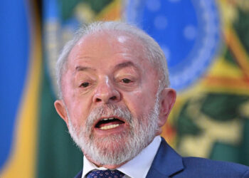 Lula abordará los aranceles estadounidenses en la visita de Noboa a Brasil