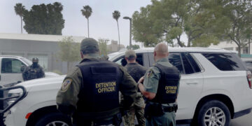 Bajan en un 19 % los arrestos de inmigrantes en julio con respecto al mes anterior en EEUU