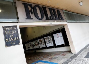Folha de São Paulo demanda a OpenAI por competencia desleal y violar los derechos de autor