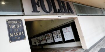 Folha de São Paulo demanda a OpenAI por competencia desleal y violar los derechos de autor