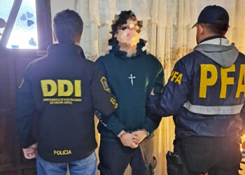 Justicia argentina detiene fundador AI Ángulo TV