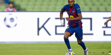 Lamine Yamal repite como candidato al trofeo Kopa al que también aspiran Cubarsí y Huijsen