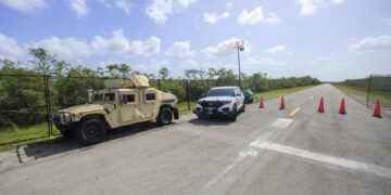 Alligator Alcatraz se afianza como modelo de detención migratoria en EE.UU. en su primer mes