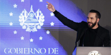 El Congreso de El Salvador ratifica la reelección presidencial indefinida
