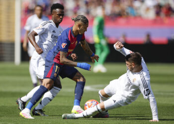Real Madrid y Atlético, renovados, desafían el poderío del Barcelona de Flick