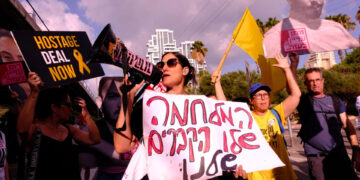 Los familiares de los rehenes conmemoran en diferentes actos los 700 días de la ofensiva en Gaza