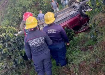 Accidente deja un herido en Mosquey 