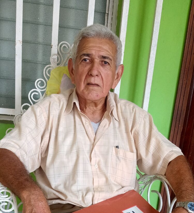 Freddy Chinchilla formula petición en nombre del colectivo de crear un Hospital Infantil General