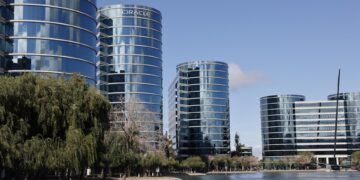 Oracle asegurará el algoritmo de TikTok dentro de pacto para operar la app en EE.UU.