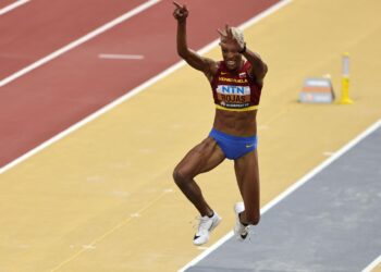 Yulimar Rojas regresa dos años después y eclipsa el festejo de Kipyegon y Tinch