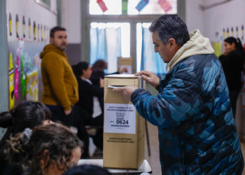 La provincia de Buenos Aires celebra con normalidad una elección clave en Argentina