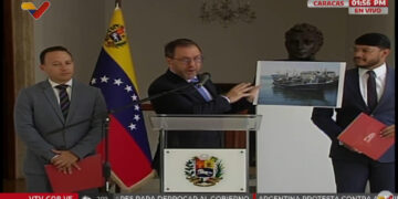 Venezuela asegura que «destructor» de EE.UU. abordó de manera «ilegal» a una embarcación