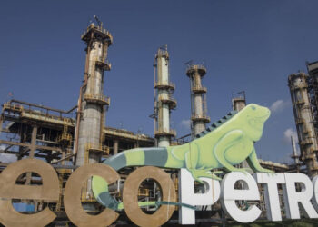 Imposibilidad de adquirir Monómeros frenó expectativas del gobierno colombiano