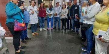 Iahula reactiva farmacia 24 horas para garantizar entrega de medicamentos e insumos