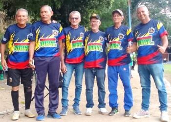 Futbol Master “inaugura la copa Navidad” en el “Enrique Pineda” de La Cejita