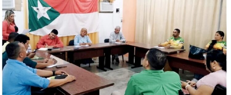 -Concejales mostraron total solidaridad y disponibilidad ante  los planteamientos expuestos por las personas con discapacidad. (Fotos Cortesía)