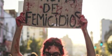 Utopix registró 76 femicidios en el primer semestre de 2025