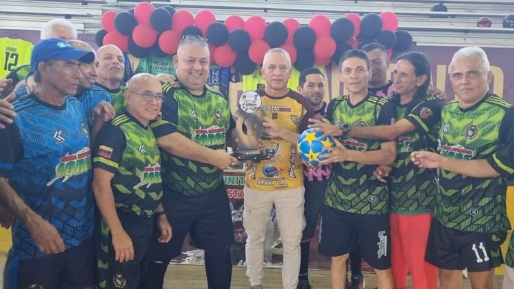 El equipo de Jorge Sánchez llegó a 22 campeonatos en su haber.