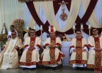 La fe en Trujillo se renueva: tres diáconos son ordenados sacerdotes