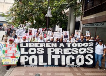 Foro Penal contabiliza 823 presos políticos en Venezuela