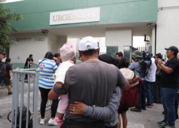 Sube a 20 el número de muertos por explosión de camión de gas en Ciudad de México