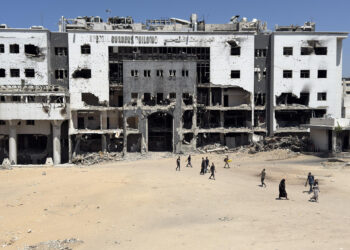 El mayor hospital de la ciudad de Gaza se niega a evacuar: «En el sur no hay sitio»