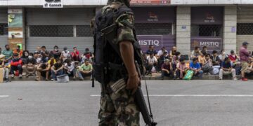 HRW pide a Nepal investigar disparos de la policía que mataron a decenas de manifestantes