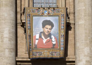 Carlo Acutis ya es el primer santo milenial