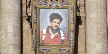 Carlo Acutis ya es el primer santo milenial