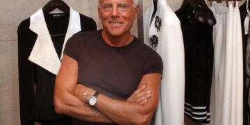 El testamento de Armani impone por sorpresa la venta gradual del grupo o su salida a Bolsa