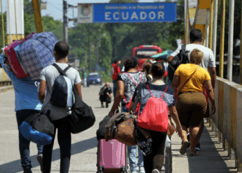 Entró en vigor en Ecuador la visa de transeúnte para venezolanos: este es el precio