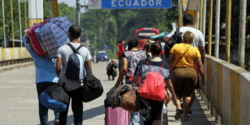 Entró en vigor en Ecuador la visa de transeúnte para venezolanos: este es el precio