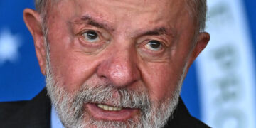 Lula confirma que se presentará para disputar un cuarto período presidencial en Brasil