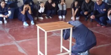 Bomberos de Boconó realizan simulacro sísmico a estudiantes universitarios 