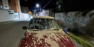 Vehículo colisionó con montículo de tierra en Boconó 