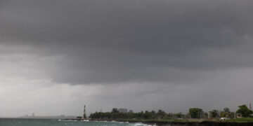 Melissa azota el Caribe como huracán categoría 4 que podría fortalecerse camino a Jamaica