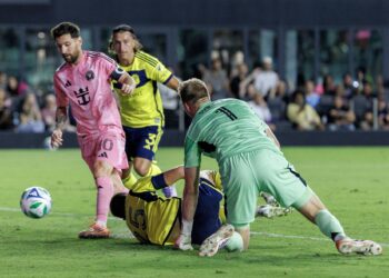 3-1. El Inter Miami vence al Nashville con doblete de Messi