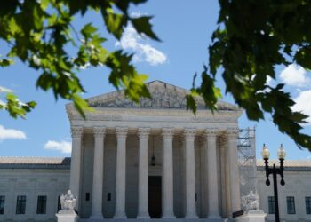 El Supremo de EE.UU. permite de nuevo a Trump revocar el TPS a unos 300.000 venezolanos
