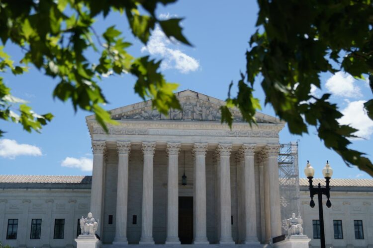 Fotografía de archivo en donde se ve el Tribnunal Supremo de Estados Unidos, en Washington, DC. EFE/WILL OLIVER