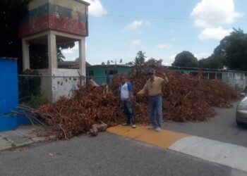 Cayapa para limpieza de la Unidad Educativa Valmore Rodríguez este sábado 4 de octubre