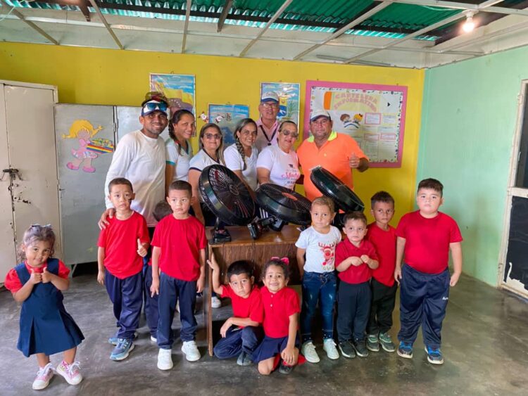 Desde la alcaldía de Sucre todo para los niños en la semana de educación inicial.